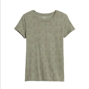Athleta greenish gray snake print short sleeve top